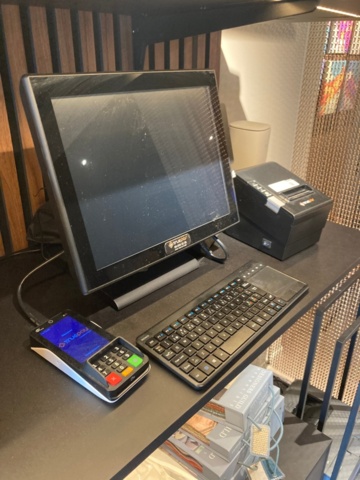 1390198-2 Kassasystem - Kassaterminal B15 Sport i5