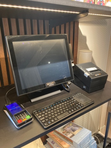 1390198-1 Kassasystem - Kassaterminal B15 Sport i5