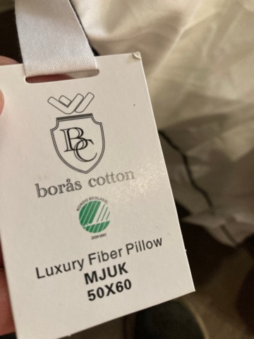 1390199-4 Collection of pillows and duvets from Borås Cotton and Nordic Stay