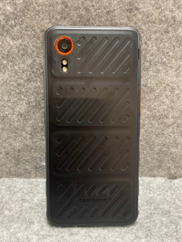 1366892-7 4st Samsung telefoner