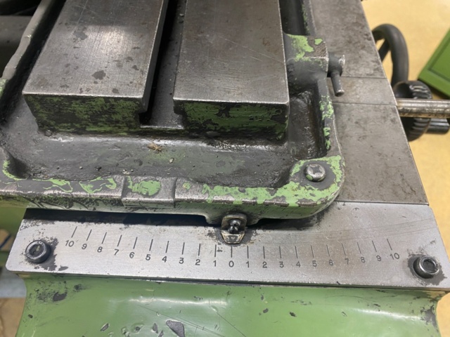 1395191-17 Verktygsslip Makino C-40B