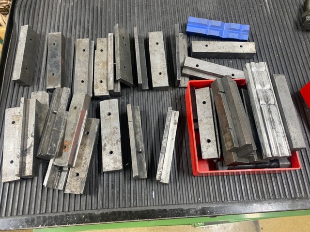 1395191-24 Verktygsslip Makino C-40B