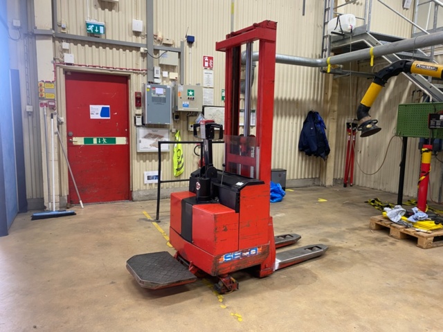 Led stacker bt lsv 1250/11 e10 - PS Auction - We value the future ...