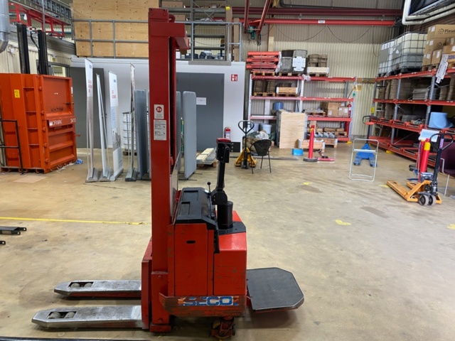 1395198-4 Ledstaplare bt lsv 1250/11 e10