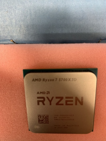 1382173-3 Processor AMD Ryzen 7 5700X3D CPU