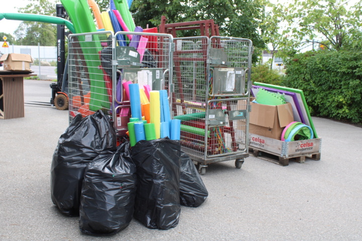 1388658-1 Bollhav, rutschkana, bollar, ställningsmaterial med mera