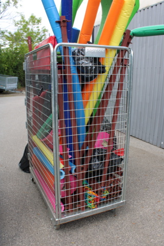 1388658-5 Bollhav, rutschkana, bollar, ställningsmaterial med mera