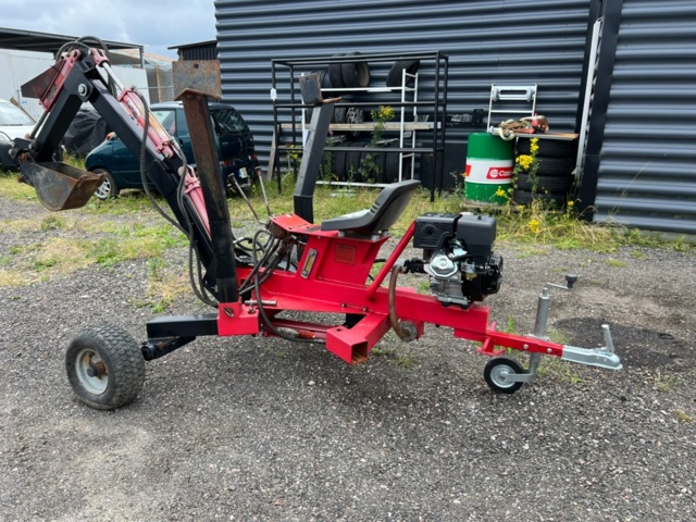 1395228-7 Minigrävare till ATV