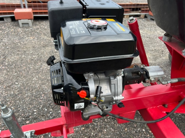 1395228-11 Minigrävare till ATV