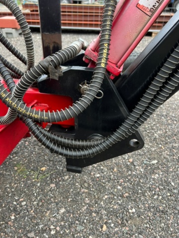 1395228-18 Minigrävare till ATV