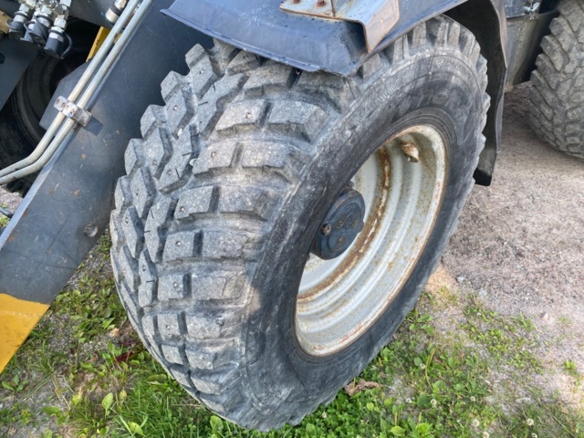 1395305-31 Loader Wille 655 V -2000