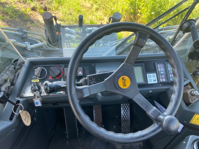 1395305-23 Loader Wille 655 V -2000