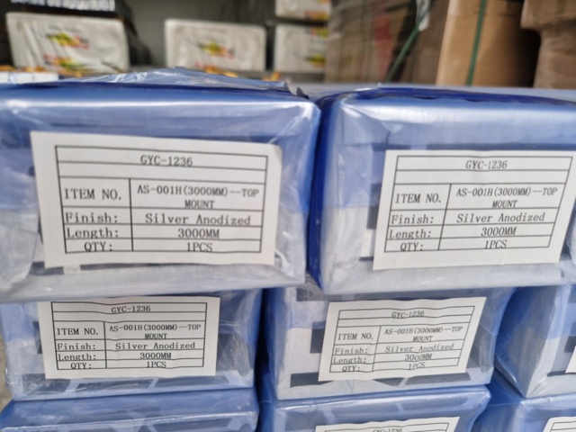 1396068-8 Glasräcken 18 meter