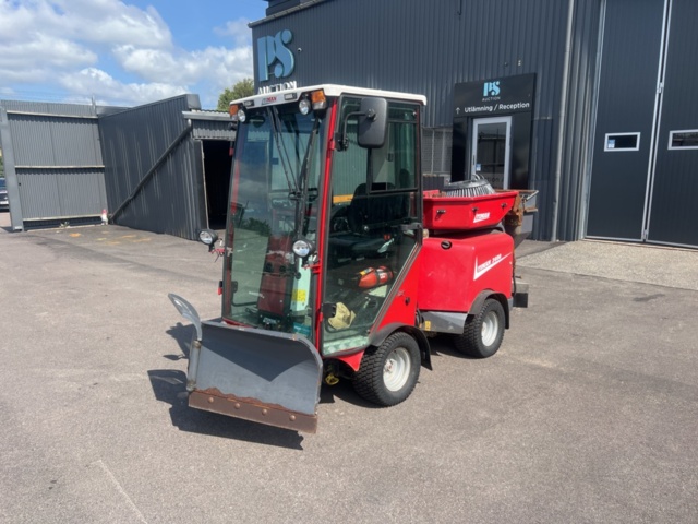 1351289-1 Redskapsbärare med hetvattentvätt och tillbehör - Timan 3400