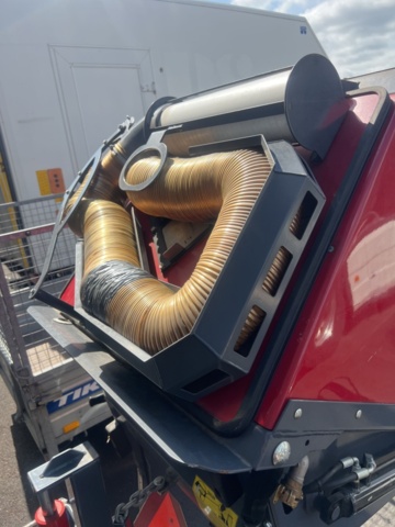 1351289-34 Redskapsbärare med hetvattentvätt och tillbehör - Timan 3400