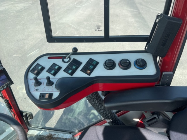 1351289-39 Redskapsbärare med hetvattentvätt och tillbehör - Timan 3400