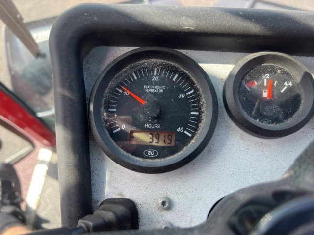 1351289-43 Redskapsbärare med hetvattentvätt och tillbehör - Timan 3400