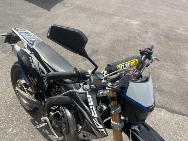 1351299-19 Moped Rieju MRT 50 SM 0.05 Manuell, 3hk -2017 (Reparationsobjekt)