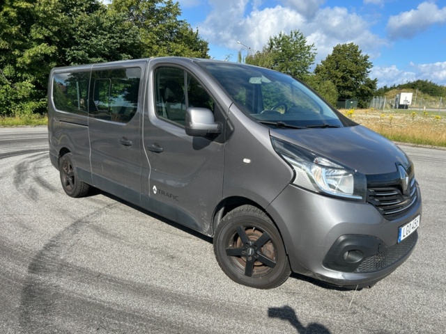 918851-3 Renault Trafic Kombi 2.7t 1.6 dCi Manuell, 125hk, 2016 (LGO456)
