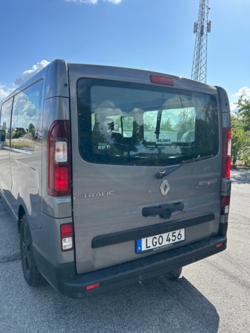 918851-6 Renault Trafic Kombi 2.7t 1.6 dCi Manuell, 125hk, 2016 (LGO456)