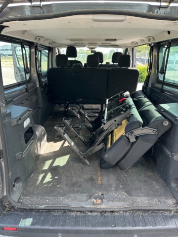 918851-25 Renault Trafic Kombi 2.7t 1.6 dCi Manuell, 125hk, 2016 (LGO456)