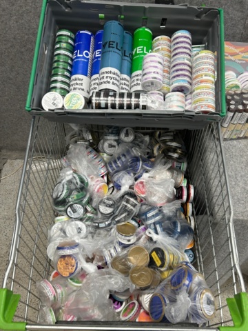 1367519-2 Parti med tobak och nikotin produkter Försäljningstillstånd krävs för att kunna buda/vinna objektet