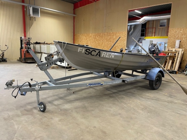 1396181-3 Motorbåt i aluminium med trailer - Linder 440 Fishing