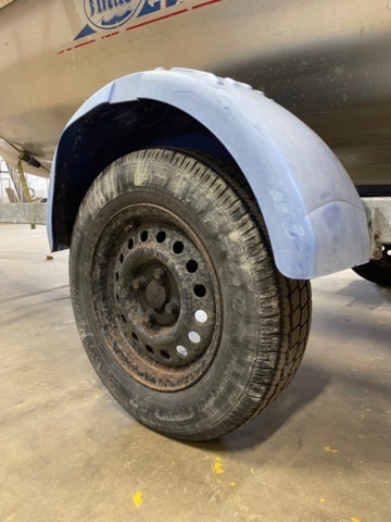 1396181-17 Motorbåt i aluminium med trailer - Linder 440 Fishing