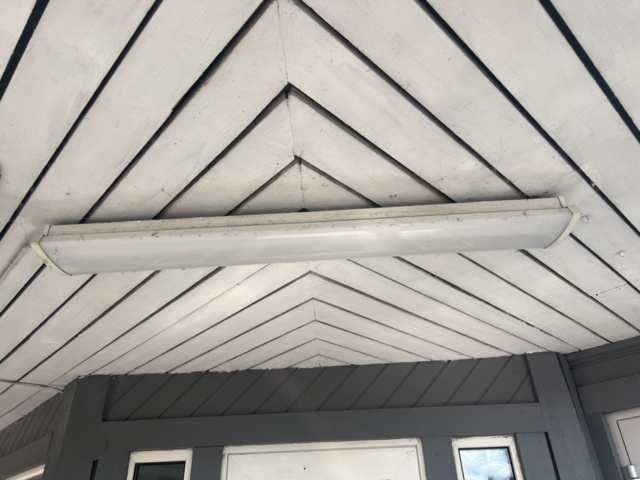 1395335-2 Samling med utomhusbelysning för demontering