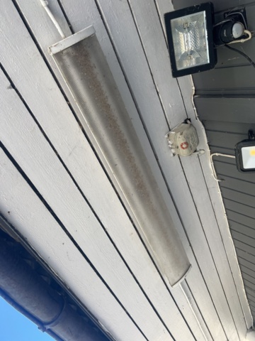 1395335-7 Samling med utomhusbelysning för demontering