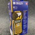 1396594-3 Etikettskrivare Brady M210