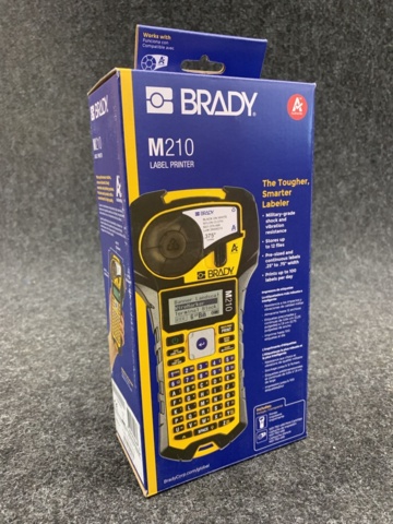1396594-3 Etikettskrivare Brady M210