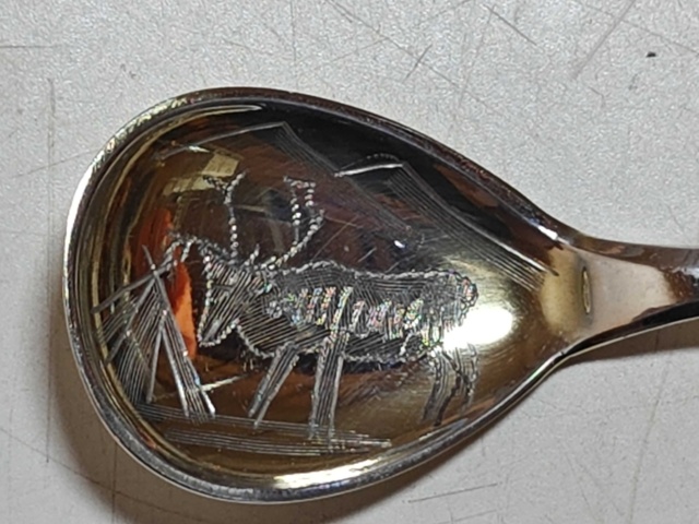 1130241-11 Stort parti silverskedar 48 delar