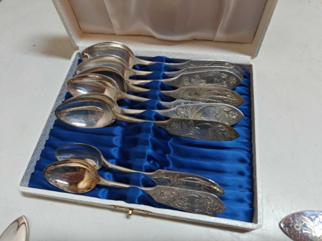 1130242-2 Silverskedar i varierande modeller