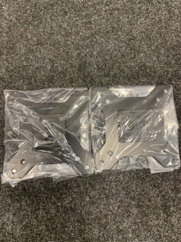 1397095-13 Monitorarm Dubbel