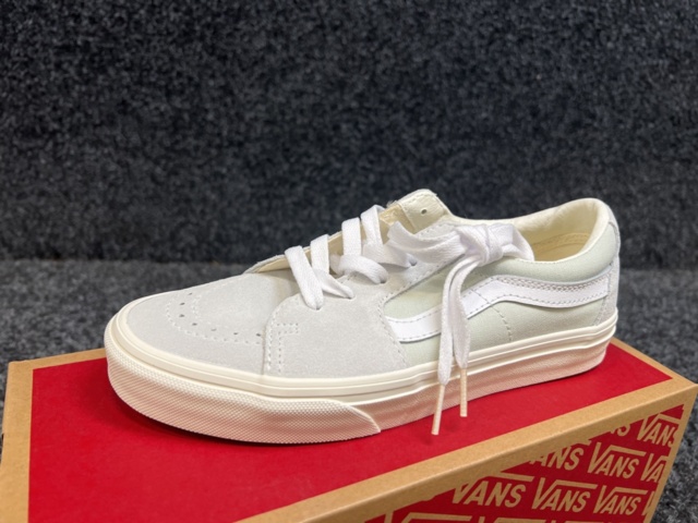 1398706-2 Skor Vans Sk8-Low, Strl 38