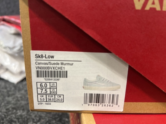 1398706-3 Skor Vans Sk8-Low, Strl 38