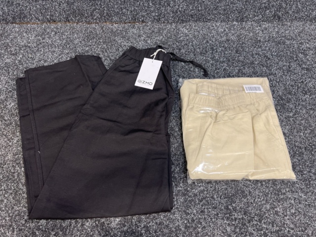 1398739-1 Linneshorts och byxor Gizmo Surf, Strl XL