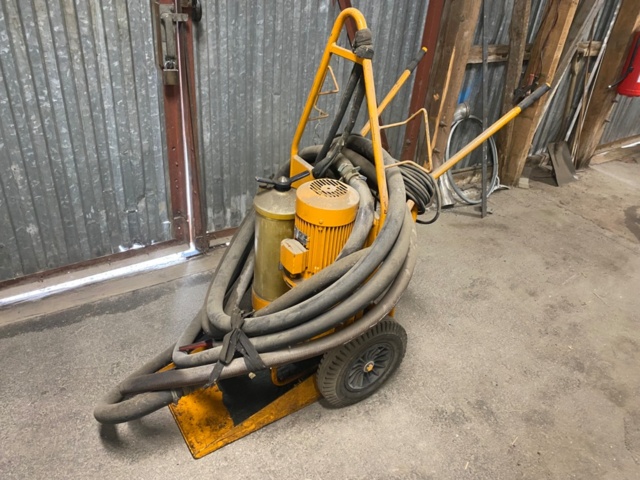 1398867-1 Oil/Fuel pump with filter