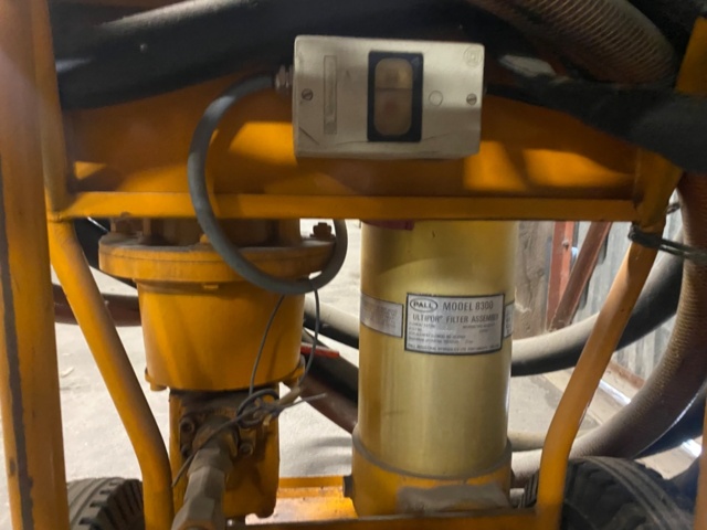 1398867-5 Oil/Fuel pump with filter