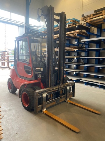 1398868-3 Forklift Linde H45D-04 -2003