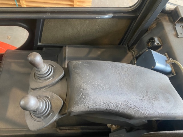 1398868-19 Forklift Linde H45D-04 -2003