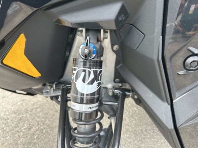 1377897-19 Snöskoter Polaris Nordic Pro S4 146 7S -2024 (979km)