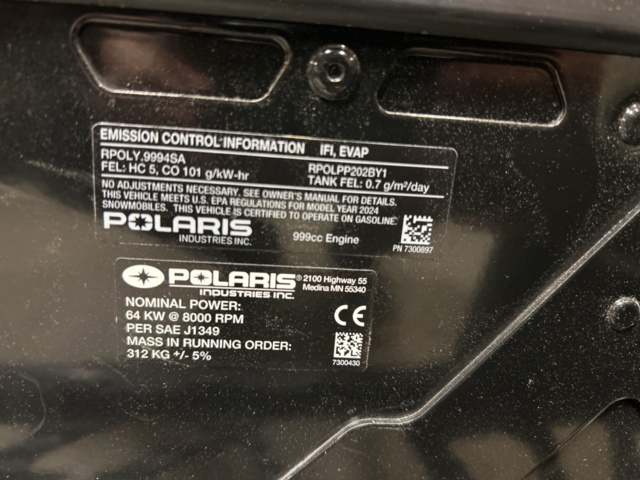 1377899-11 Snöskoter Polaris Nordic Pro S4 146 7S -2024 (387km)