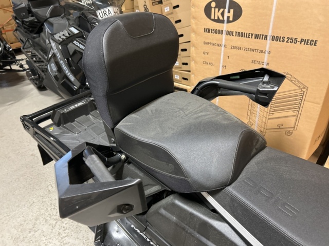 1377899-16 Snöskoter Polaris Nordic Pro S4 146 7S -2024 (387km)