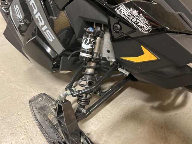 1377900-12 Snöskoter Polaris S4 Titan Adventure 155 -2024 (1674km)