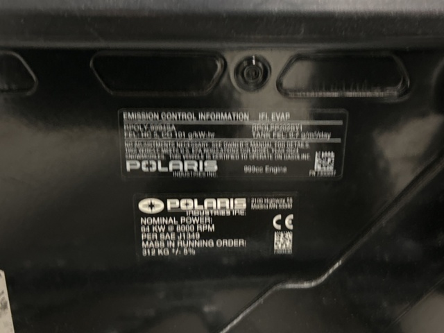 1377903-8 Snöskoter Polaris Nordic Pro S4 146 7S -2024 (733km)