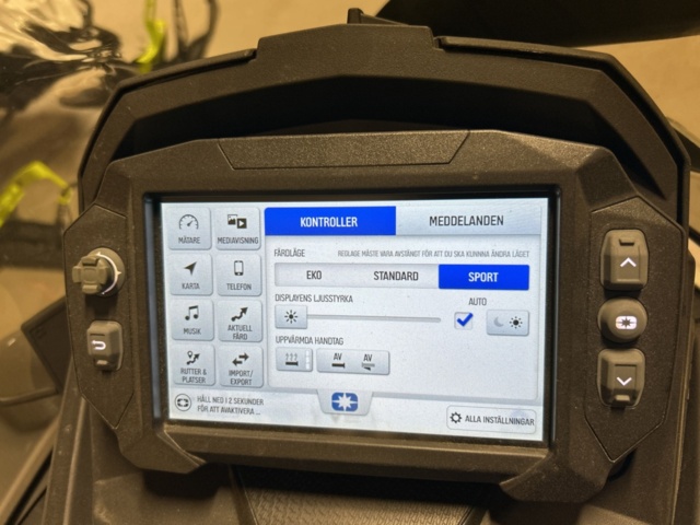 1377903-14 Snöskoter Polaris Nordic Pro S4 146 7S -2024 (733km)