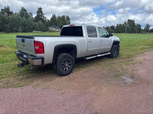 1321850-4 Chevrolet Silverado 2500 HD Crew Cab 6.6 V8 Duramax 4WD Automatisk, 402hk, 2012