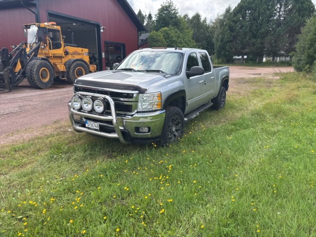 1321850-1 Chevrolet Silverado 2500 HD Crew Cab 6.6 V8 Duramax 4WD Automatisk, 402hk, 2012